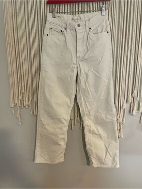 Levi's Ribcage Straight Corduroy Pants